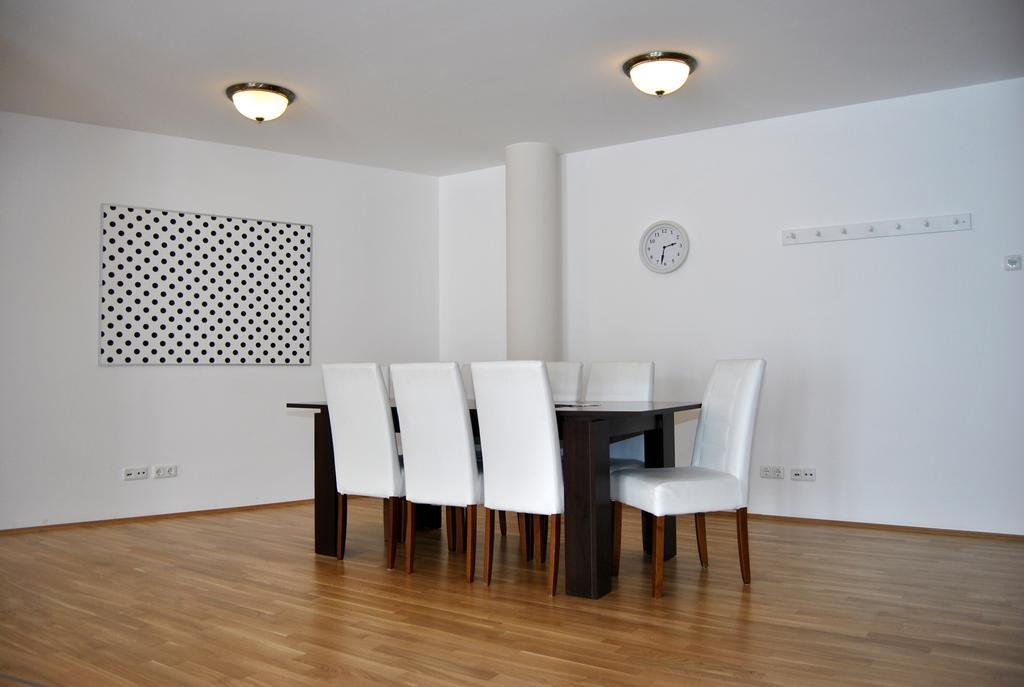 Vailo Altstadt Apartment *